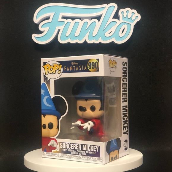 Sorcerer Mickey- 990 (Fantasia)- Disney- Mint Condition- Funko - Picture 2 of 8